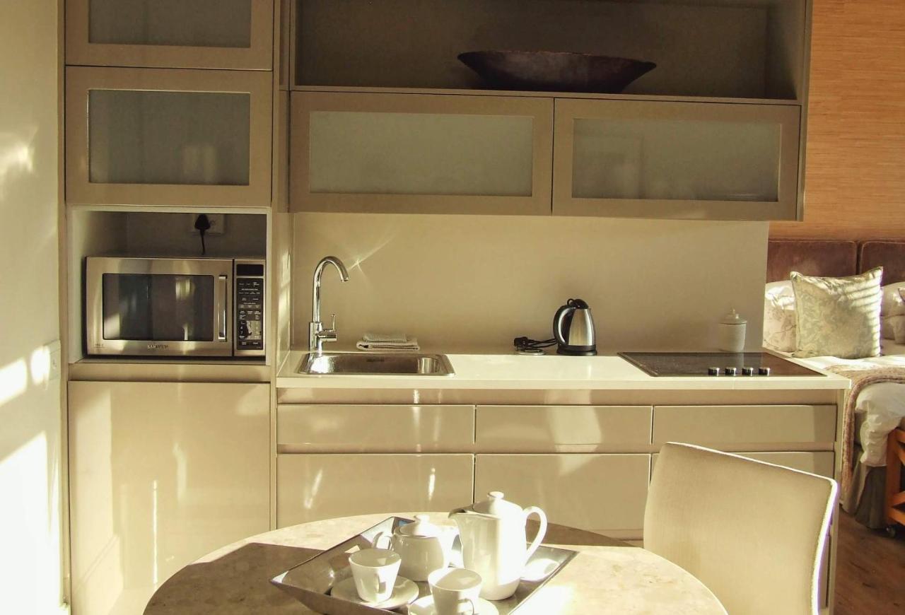 210 Gallery Luxury Studio Apartment Knysna Zewnętrze zdjęcie